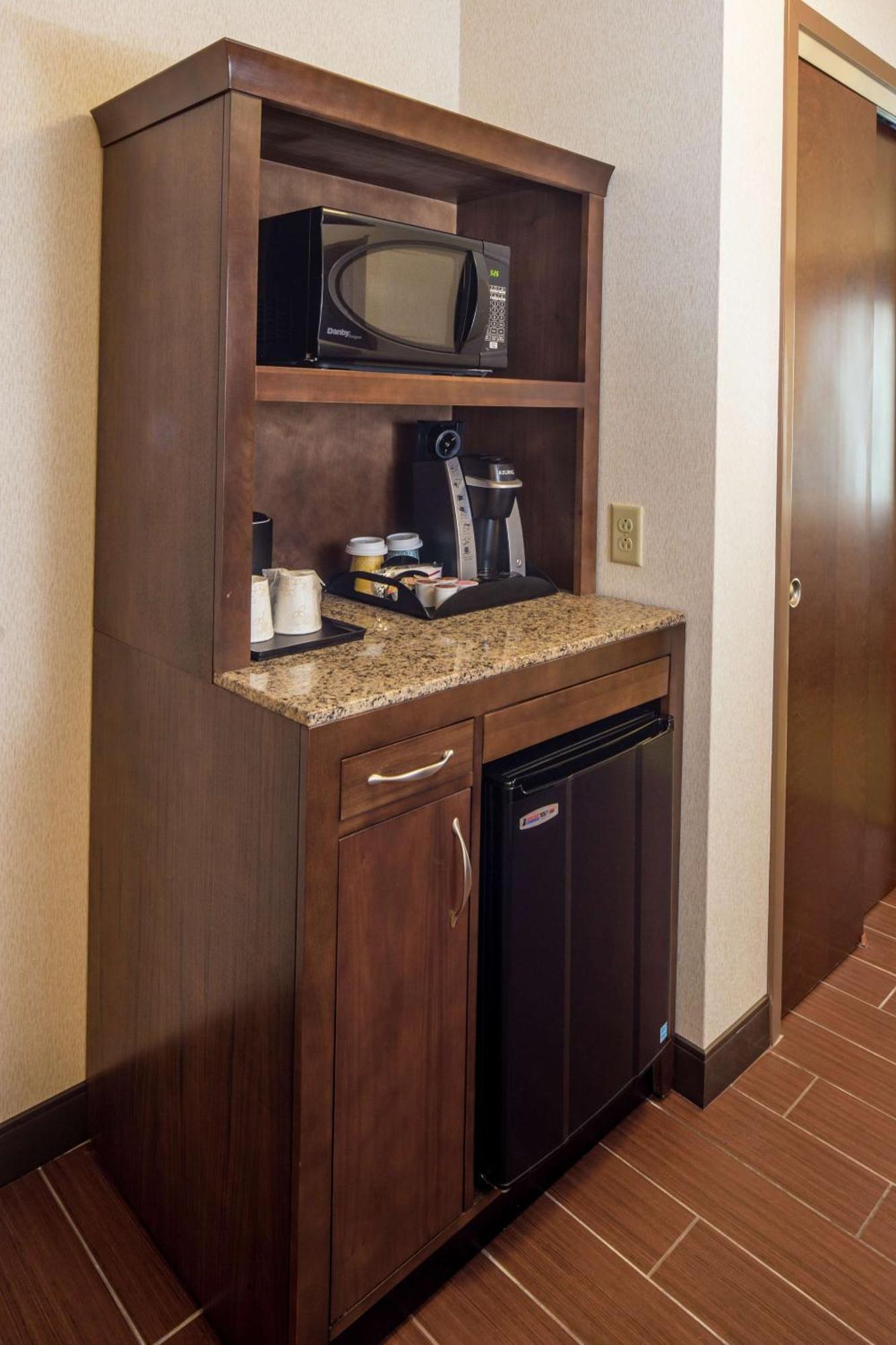 Hotel Hilton Garden 3*